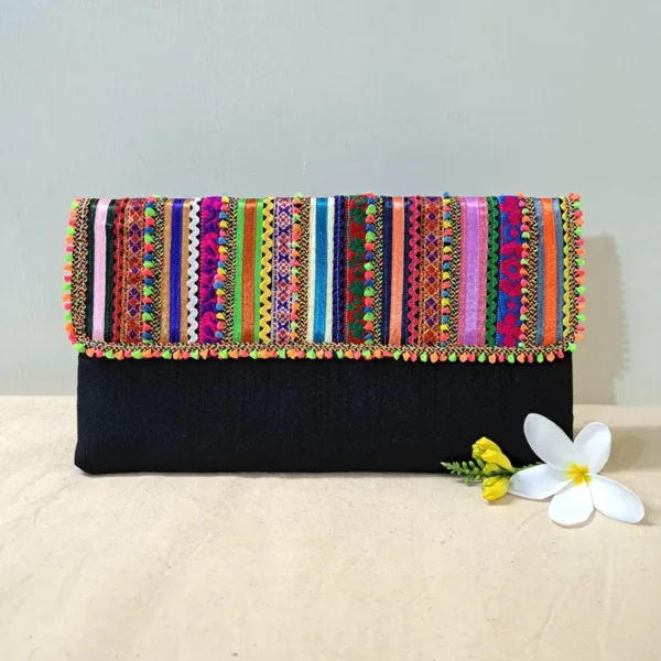 Hari Jari Art Happy Hand Clutch