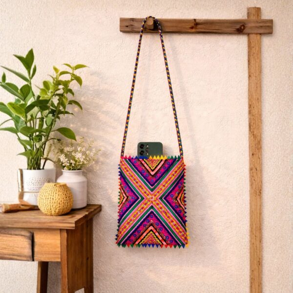 Hari Jari Art Pabi Rectangular Sling Bag