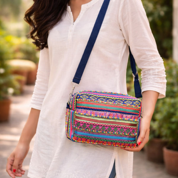 Hari Jari Art Pabi Box Sling Bag